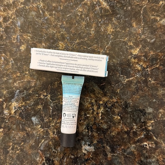 Benefit The Porefessional: Lite Primer .1 fl oz New Never Used - Picture 2 of 2